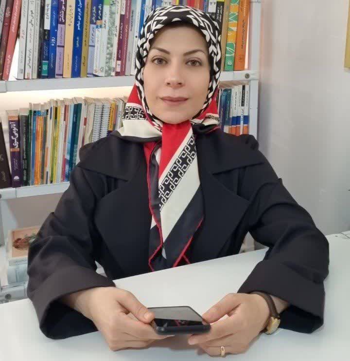 زهرا ابراهیم زاده